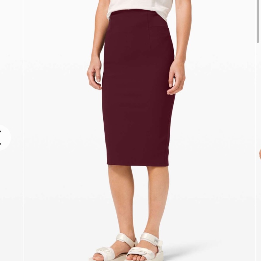 Lululemon A New Route Skirt 4